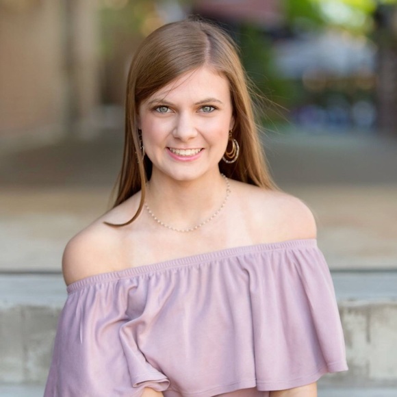 Meet your Posher, Reese - Picture 1 of 1